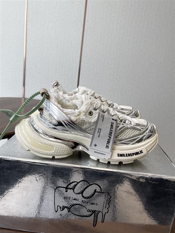 20251128103854847 370